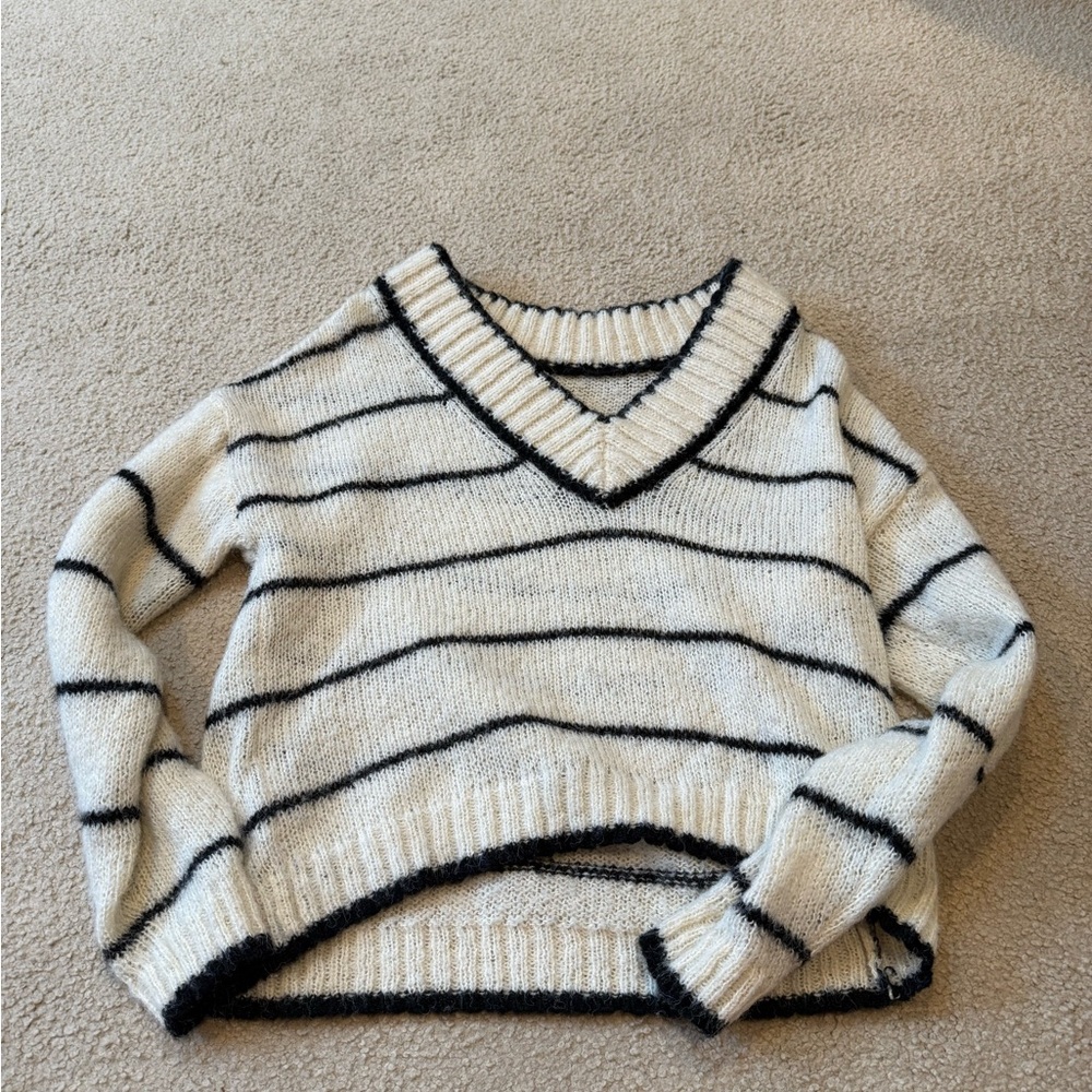 a new day V-Neck Sweater - Cream and Black